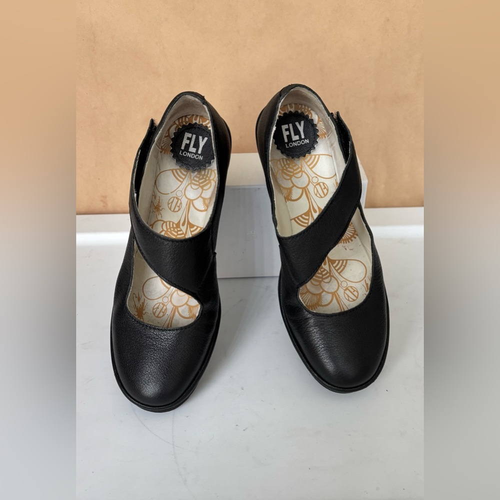Fly London Yas Mary Jane Platform Wedge Black Leather Pumps Size 8 - Picture 3 of 12
